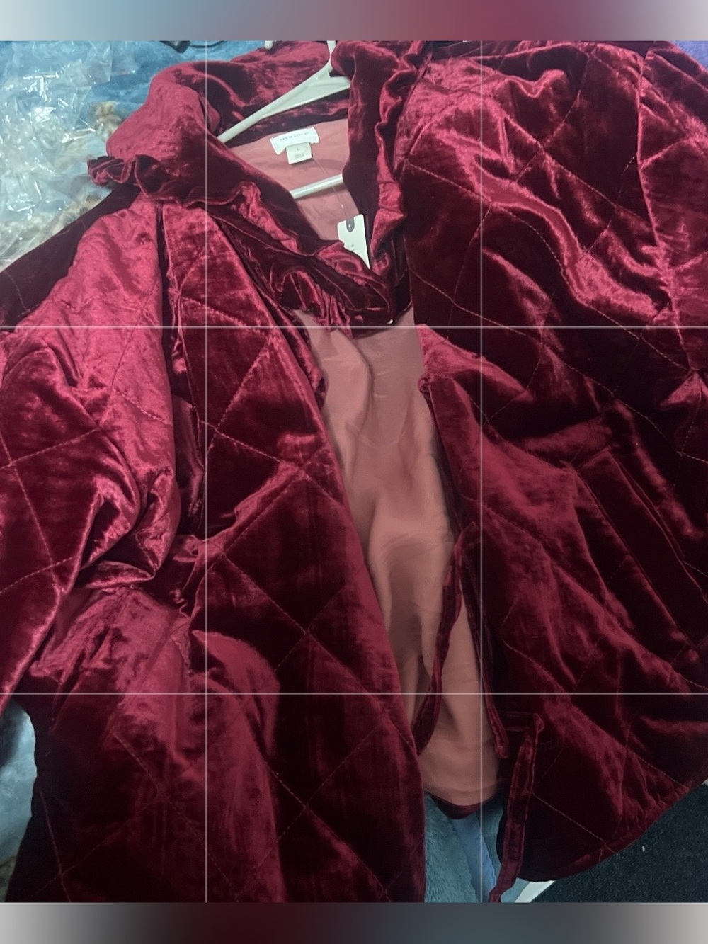 Velvet Quilted Jacket - Picture 3 of 3